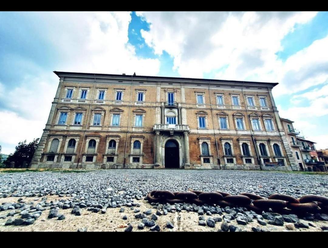 Готель La Casa Di Fede Lanuvio Екстер'єр фото